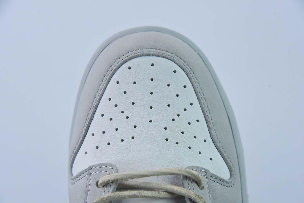 Nike SB Dunk Low Grey Leather