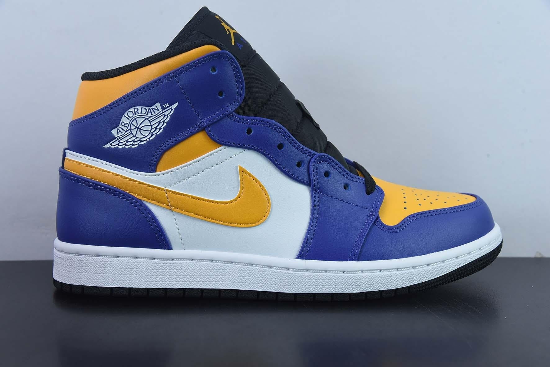 Nike Air Jordan 1 Mid Lakers