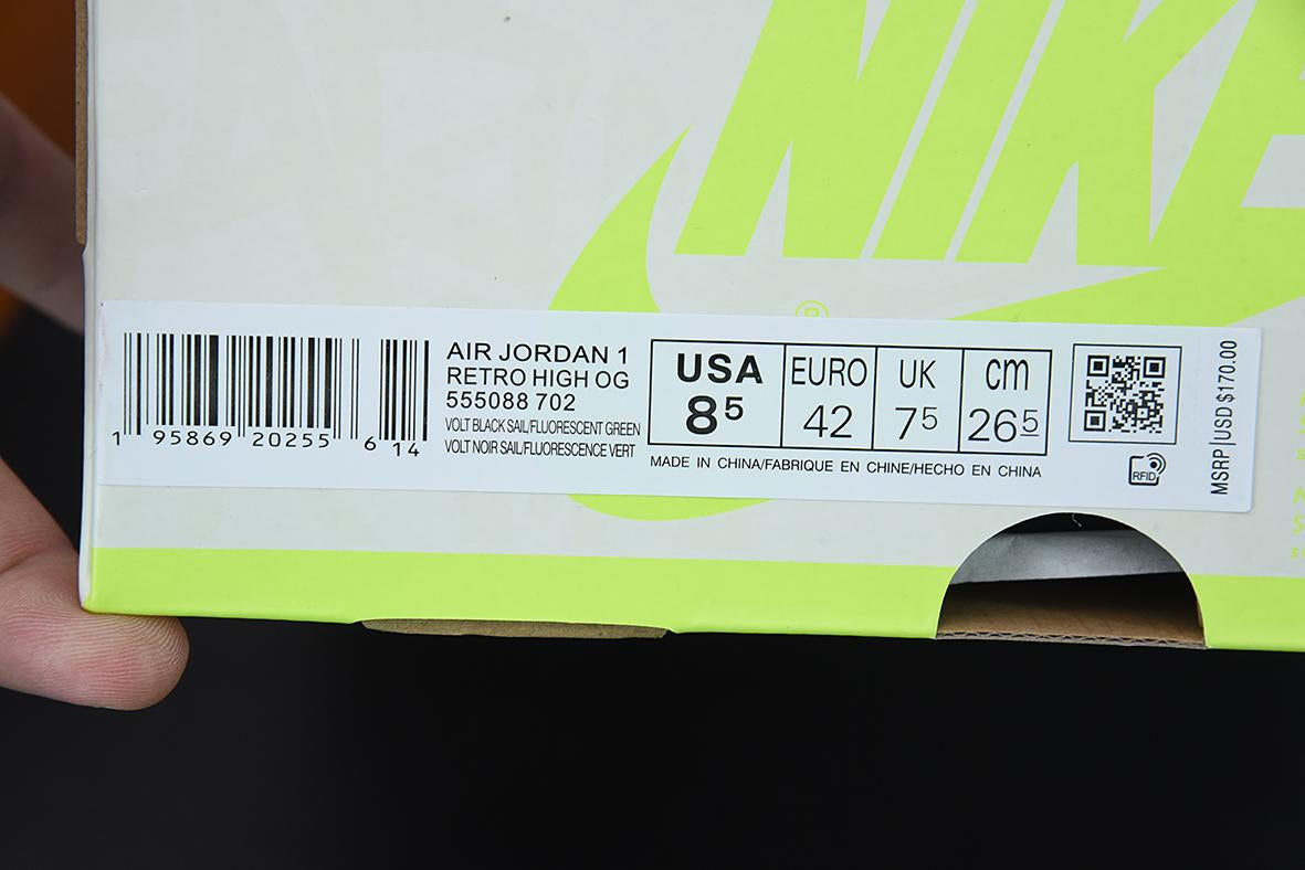 Nike Air Jordan 1 High Volt