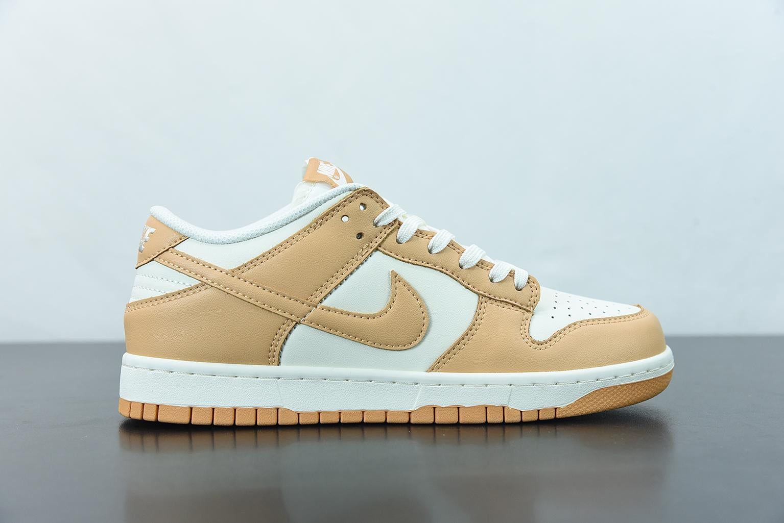 Nike Dunk SB Low Wmns Harvest Moon