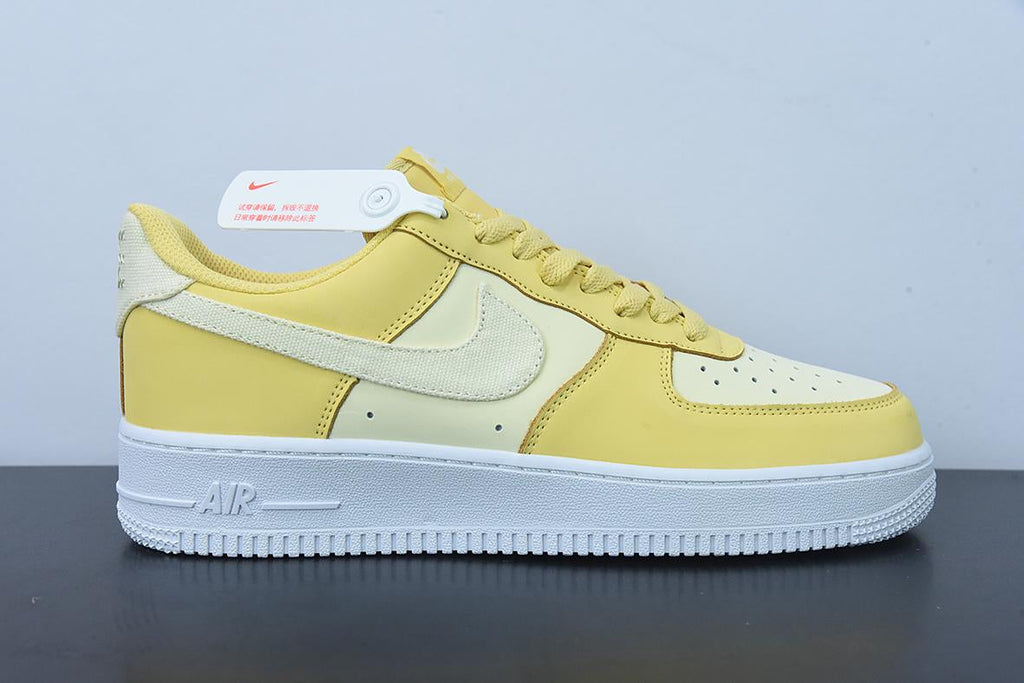Nike Air Force 1 Low yellow