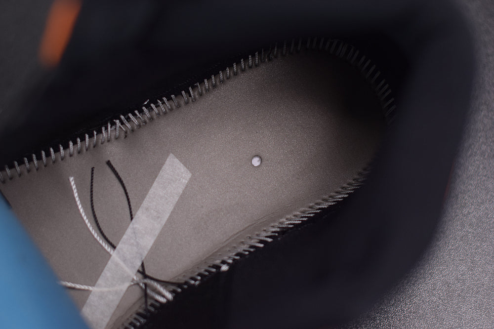 Nike Air Jordan 1 Mid Shattered