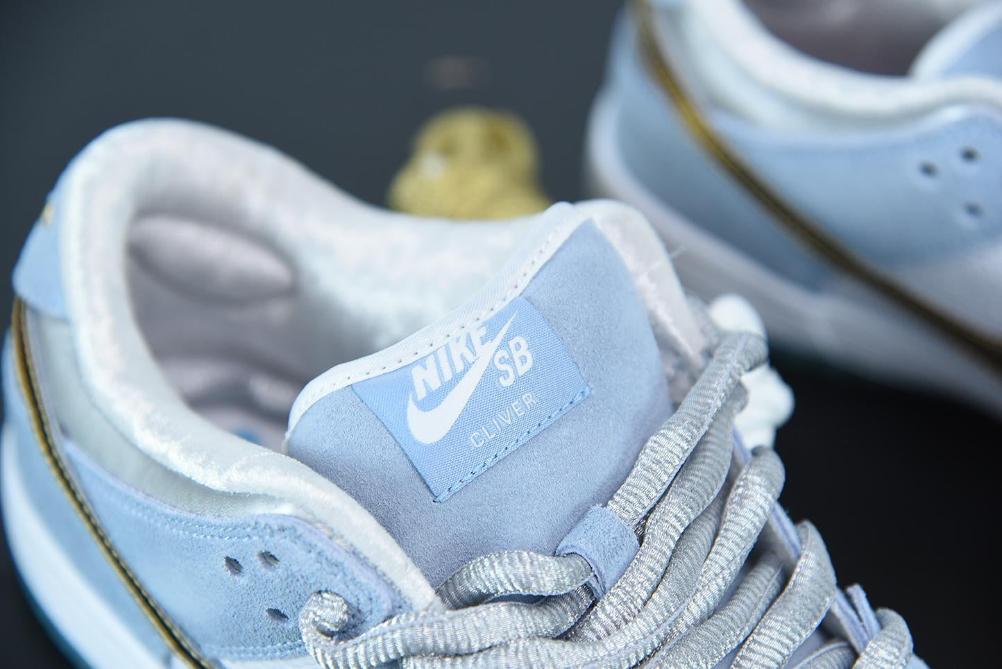 Nike Dunk Low Holiday Special