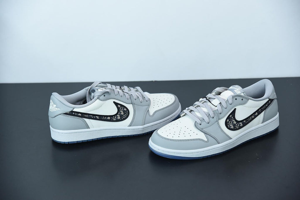 Nike Air Jordan 1 Low DIOR