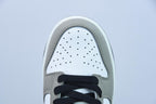 Nike Dunk Low SB gray white