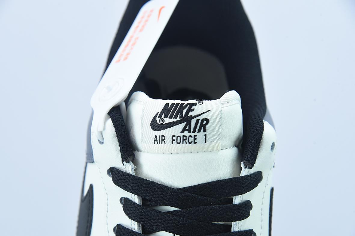 Nike Air Force 1 Low gray