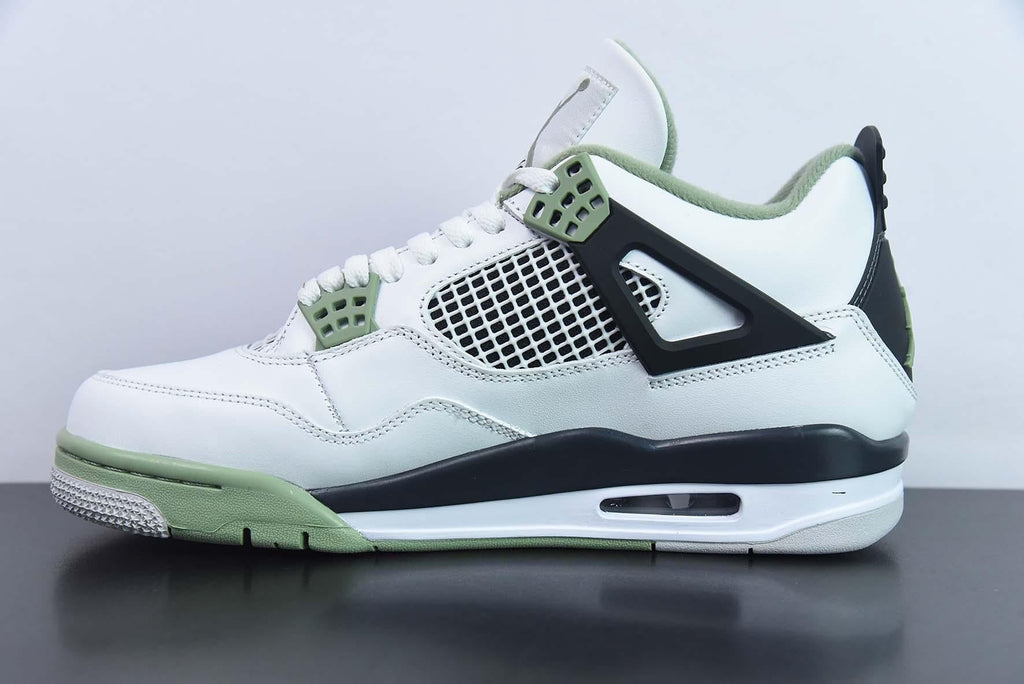 Nike  Air Jordan 4 Retro Oil Greed