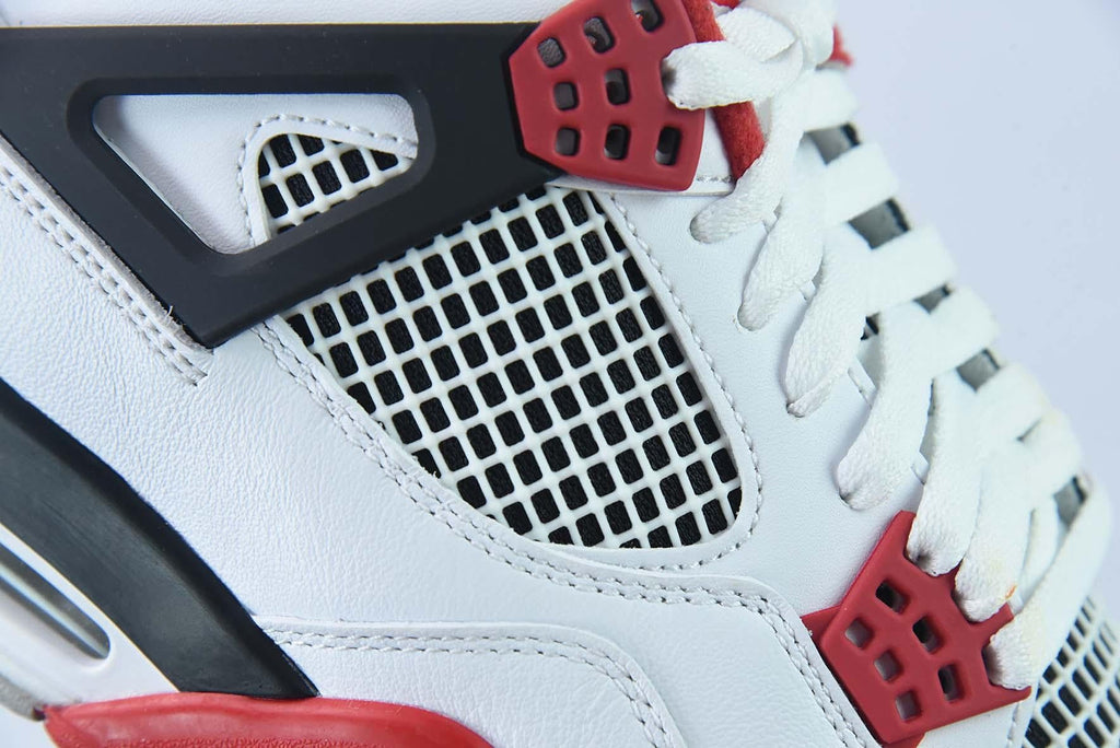 Nike Air Jordan 4 Retro Fire Red
