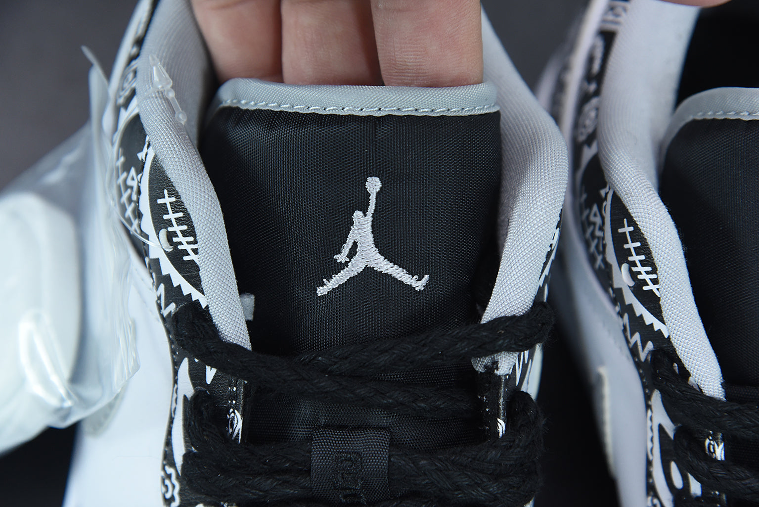 Nike Air Jordan 1 Low Paisley