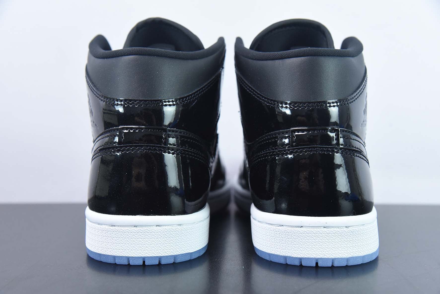 Nike Air Jordan 1 Mid Space Jam