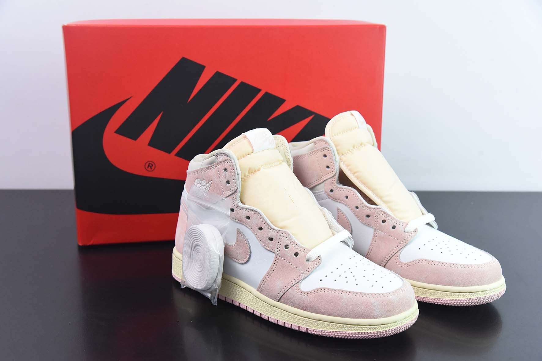 Nike Air Jordan 1 High Washed Pink