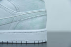 Nike Air Jordan 1 Mid Triple White
