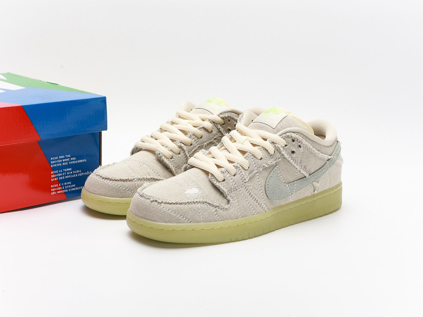 Nike SB Dunk Low - Mummy Main image